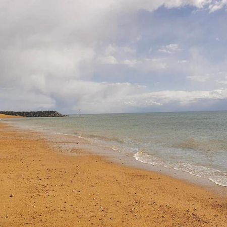 Sea Lets Hotel Selsey Buitenkant foto